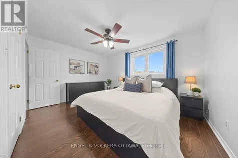 3762 Autumnwood Street Ottawa ON K1T 2K8