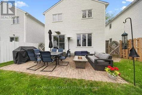 3762 Autumnwood Street Ottawa ON K1T 2K8