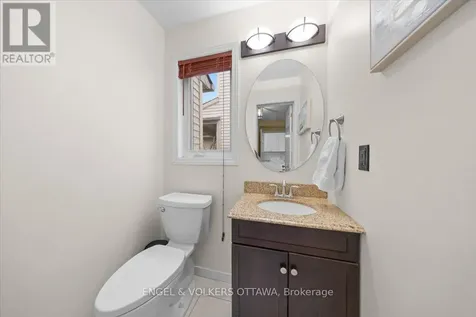 3762 Autumnwood Street Ottawa ON K1T 2K8