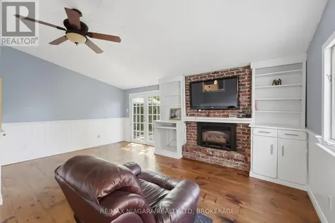 4887 Crysler Avenue Niagara Falls (downtown) ON L2E 3W5