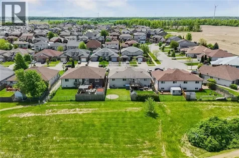 56 Golden Acres Drive Smithville ON L0R 2A0
