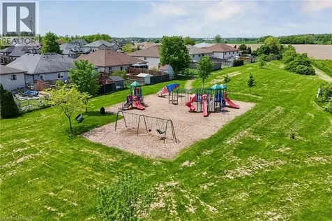 56 Golden Acres Drive Smithville ON L0R 2A0