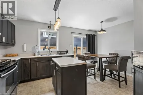56 Golden Acres Drive Smithville ON L0R 2A0