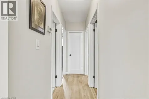 280 Montrose Avenue Hamilton ON L3M 3N8