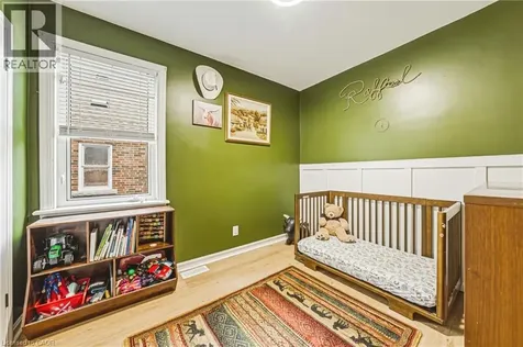 280 Montrose Avenue Hamilton ON L3M 3N8