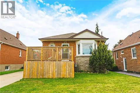 280 Montrose Avenue Hamilton ON L3M 3N8