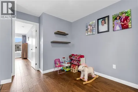 55 Greenwich Avenue Stoney Creek ON L8J 0L6