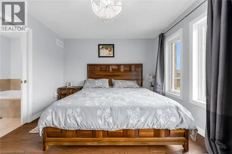 55 Greenwich Avenue Stoney Creek ON L8J 0L6