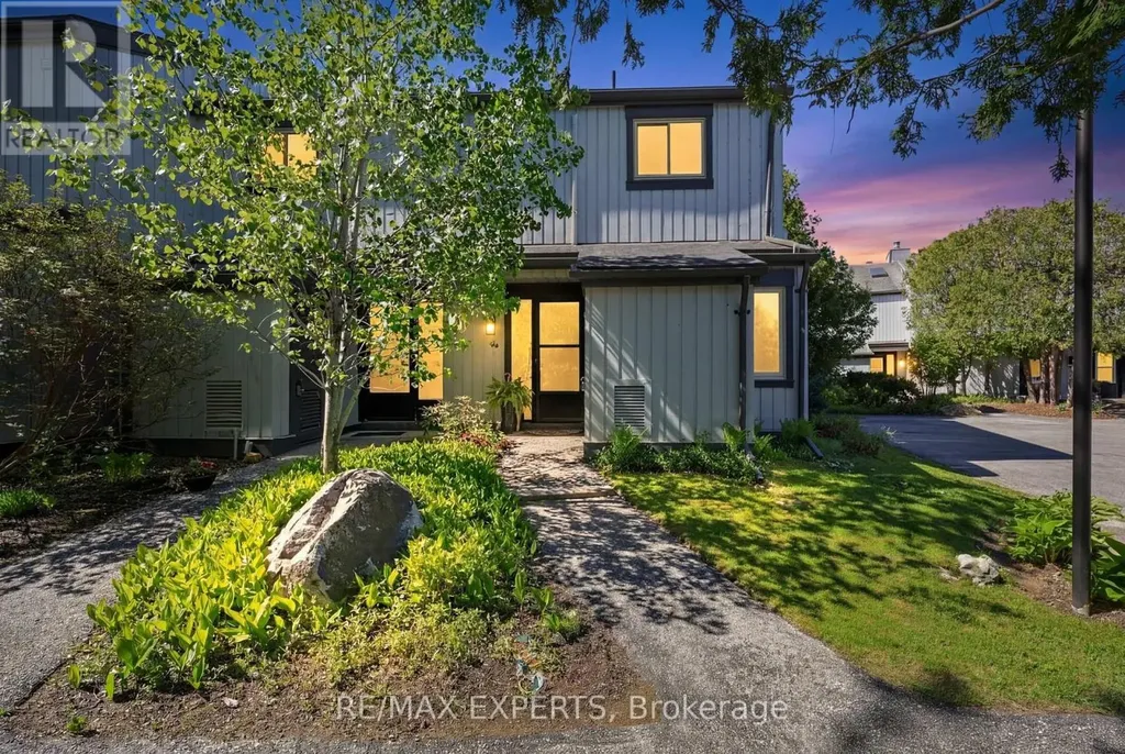 14 Dawson Drive Collingwood ON L9Y 5B4