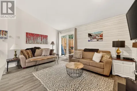 14 Dawson Drive Collingwood ON L9Y 5B4