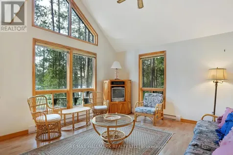 83 Chapel Road Madawaska Valley ON K0J 2M0