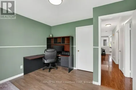 108 Lawrence Avenue St. Thomas ON N5R 5G3