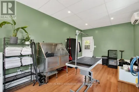 108 Lawrence Avenue St. Thomas ON N5R 5G3