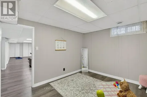 108 Lawrence Avenue St. Thomas ON N5R 5G3