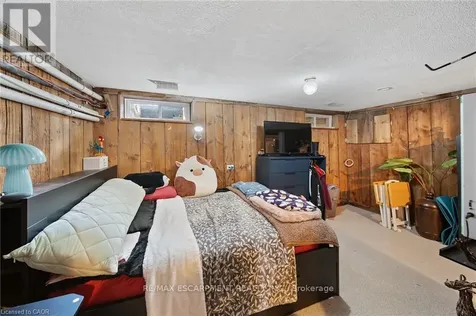 662 Grey Street Brantford ON N3S 4Y4