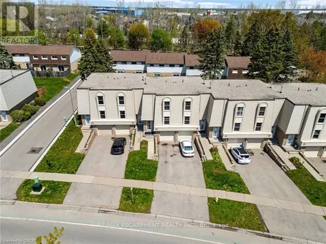 662 Grey Street Brantford ON N3S 4Y4