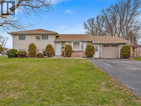 184 Harold Cull Drive Kingsville ON N9Y 3G1