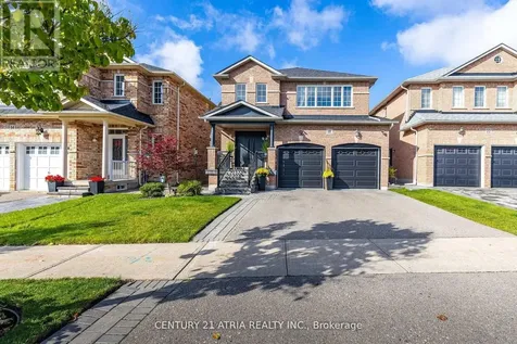 18 Abbott Avenue Aurora ON L4G 7V7