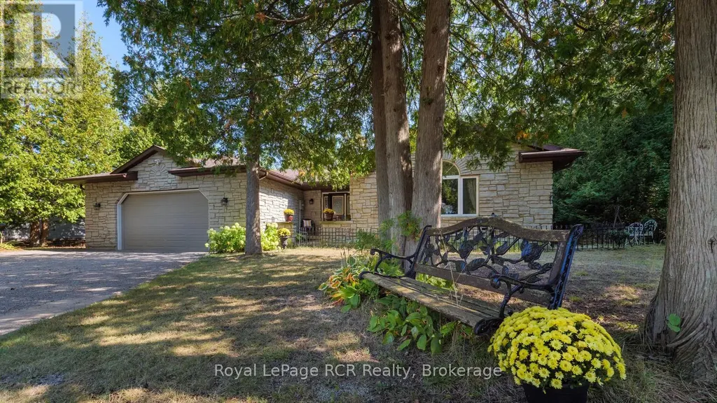 55 Shamrock Boulevard South Bruce Peninsula ON N0H 2T0