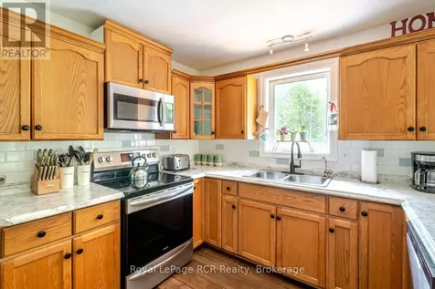 55 Shamrock Boulevard South Bruce Peninsula ON N0H 2T0
