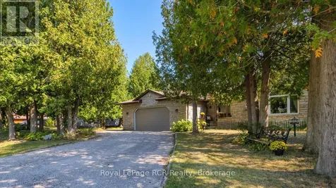 55 Shamrock Boulevard South Bruce Peninsula ON N0H 2T0