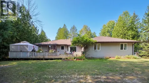55 Shamrock Boulevard South Bruce Peninsula ON N0H 2T0