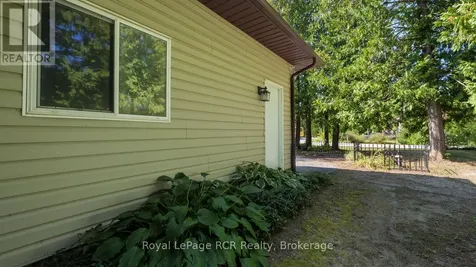 55 Shamrock Boulevard South Bruce Peninsula ON N0H 2T0