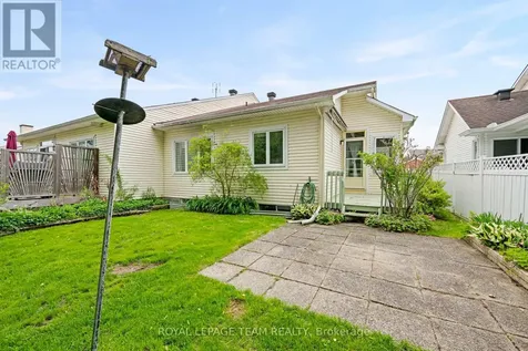 41 Billingham Crescent Ottawa ON K2K 2T7