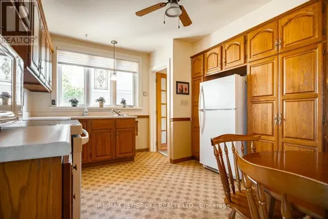 554 Eganville Road Pembroke ON K8A 4E8