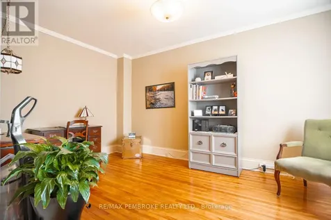 554 Eganville Road Pembroke ON K8A 4E8