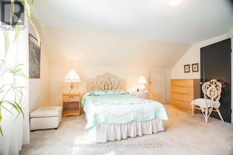 554 Eganville Road Pembroke ON K8A 4E8
