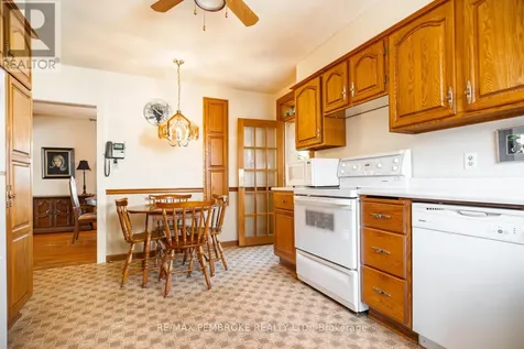 554 Eganville Road Pembroke ON K8A 4E8