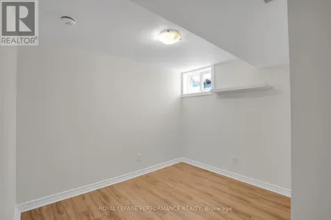 940 Brant Lower Unit Street Ottawa ON K1K 3N2