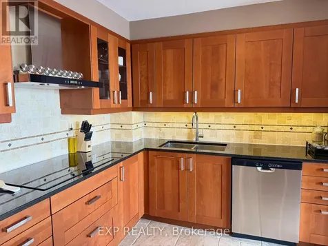 2871 Richmond Road Ottawa ON K2B 8M5
