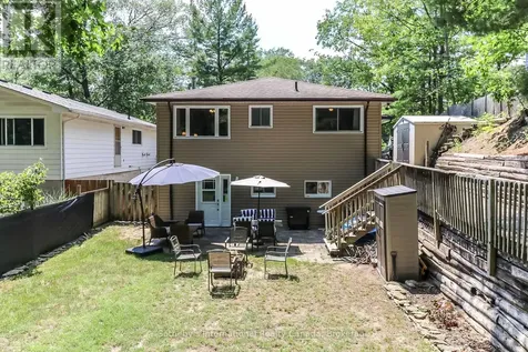 33 Parkwood Drive Wasaga Beach ON L9Z 2T2