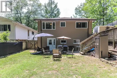 33 Parkwood Drive Wasaga Beach ON L9Z 2T2