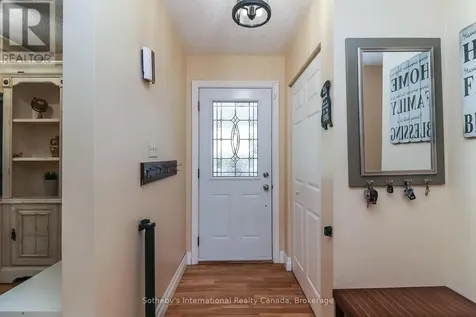 33 Parkwood Drive Wasaga Beach ON L9Z 2T2