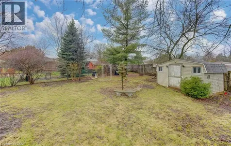 34 Forest Glen Court Kitchener ON N2N 1E2