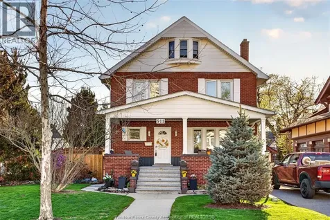 911 Victoria Avenue Windsor ON N9A 4N5