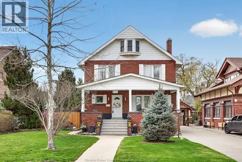 911 Victoria Avenue Windsor ON N9A 4N5
