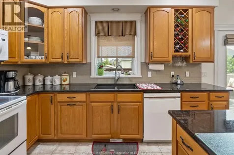 26 Marshwoods Boulevard Kingsville ON N9Y 0A7