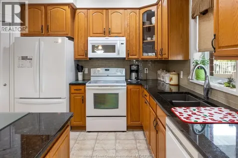 26 Marshwoods Boulevard Kingsville ON N9Y 0A7
