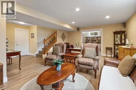 26 Marshwoods Boulevard Kingsville ON N9Y 0A7
