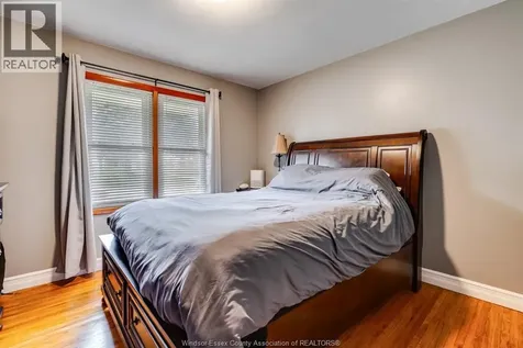 1342 Marlborough Boulevard Windsor ON N9C 1Y7