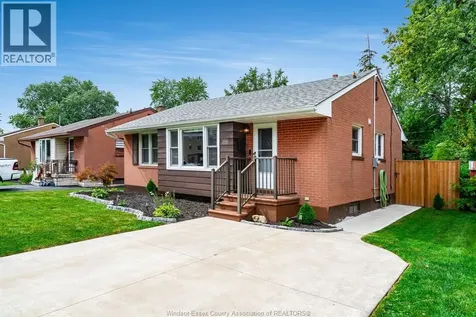 1342 Marlborough Boulevard Windsor ON N9C 1Y7