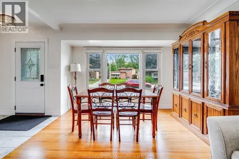1342 Marlborough Boulevard Windsor ON N9C 1Y7