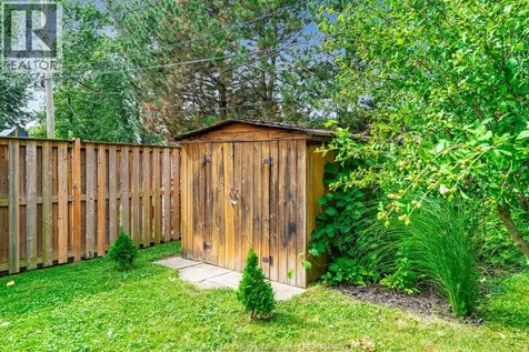 1342 Marlborough Boulevard Windsor ON N9C 1Y7