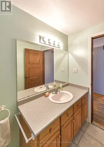 337 Colborne Street West Orillia ON L3V 3A4