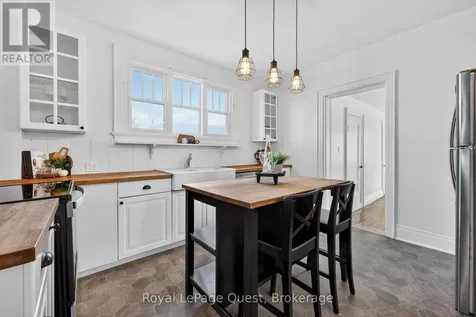 109 Brant Street East Orillia ON L3V 1Z3