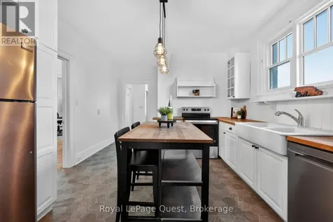 109 Brant Street East Orillia ON L3V 1Z3